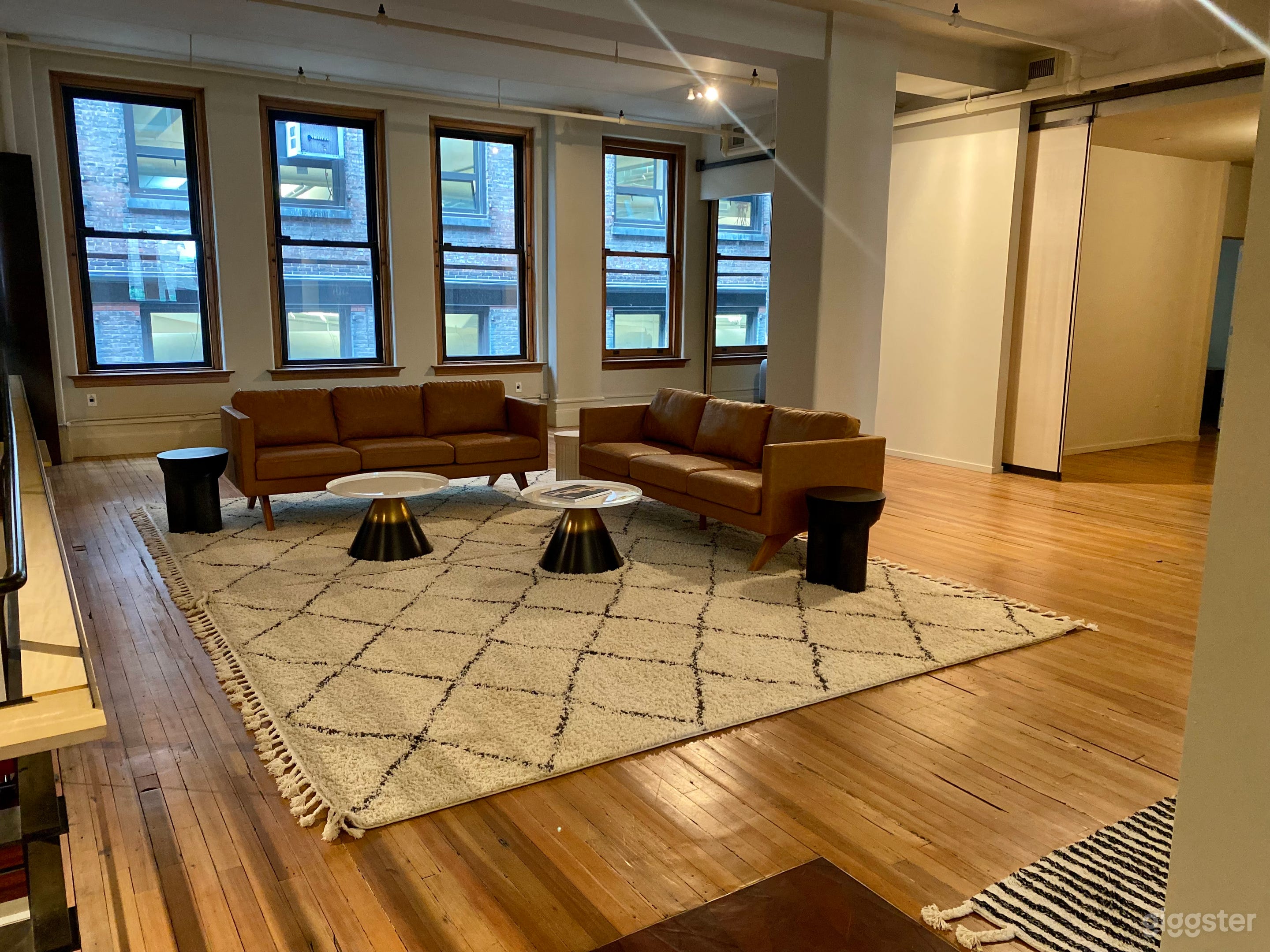 Spacious Loft Studio in Gramercy House Photo 1