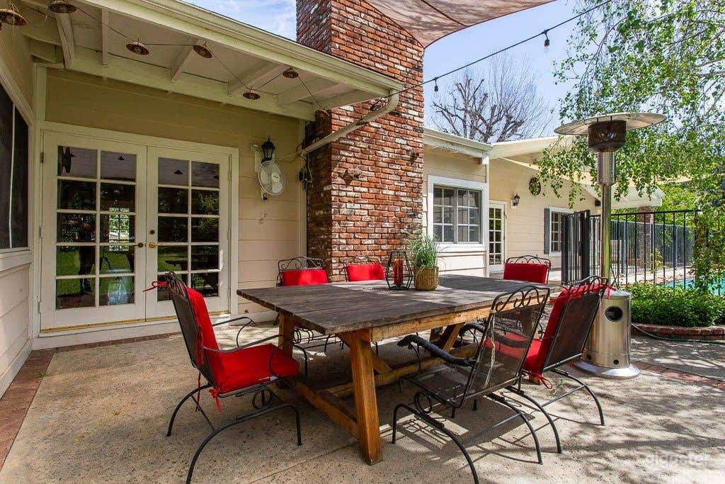 DUMONT DELUXE Modern Ranch Cape Cod Retro Photo 1