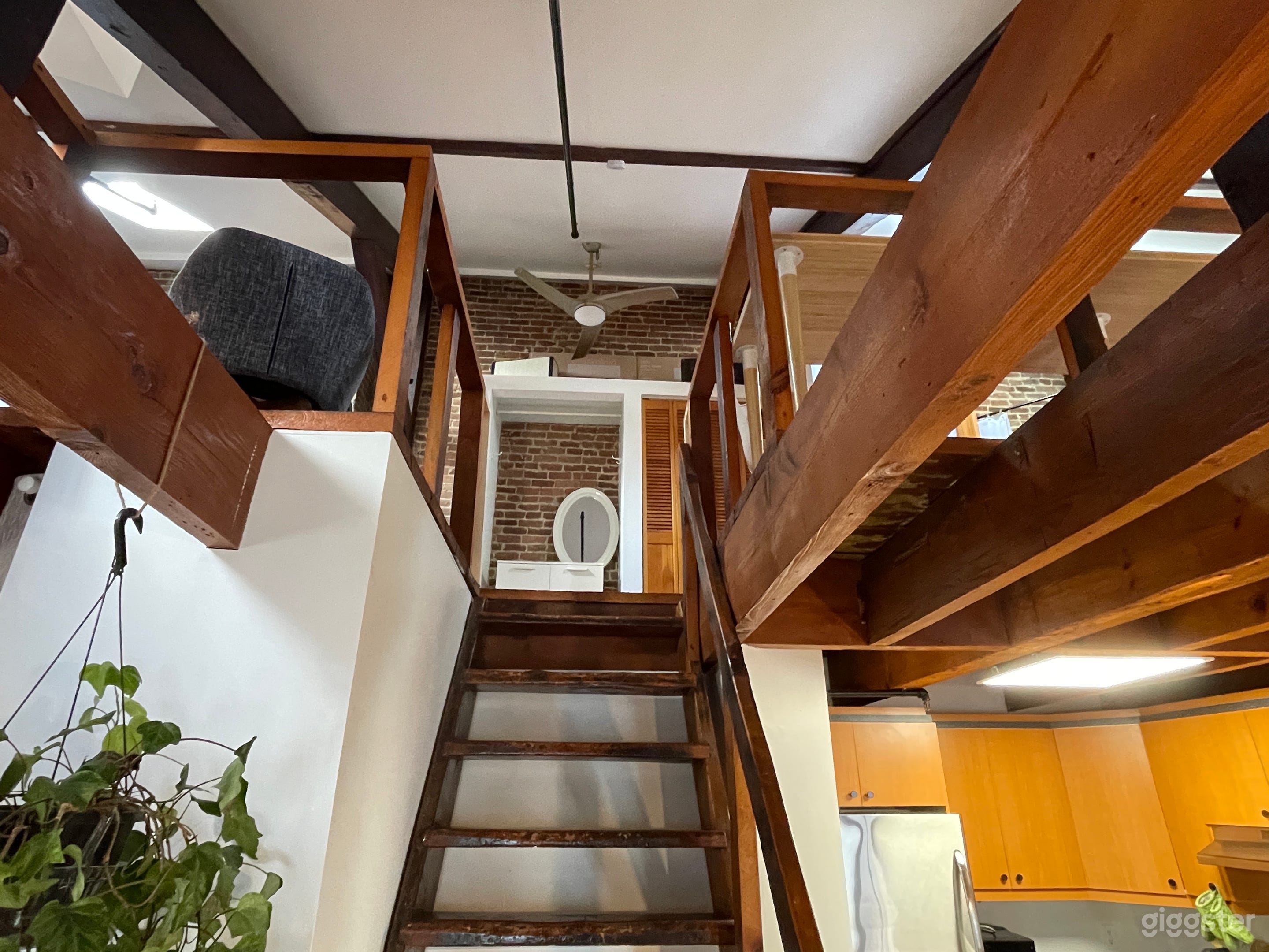 Old Port Historic Loft Photo 3