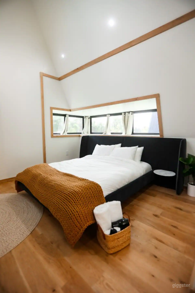  Picturesque Waterfront Filming Location: A-Frame Retreat 