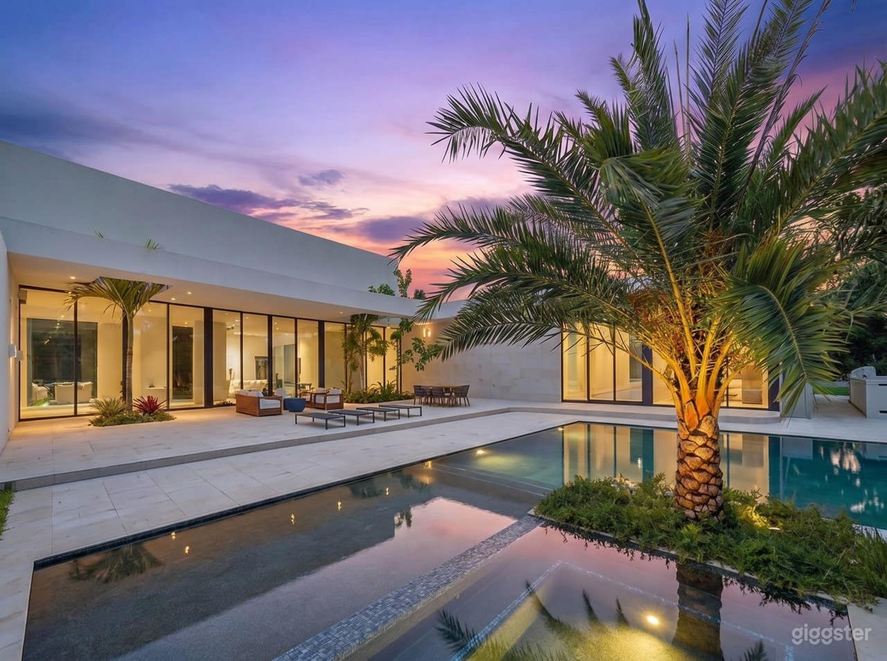 Villa Stark Photo 2