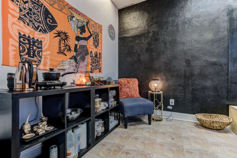  Simplistic Serenity Suite 