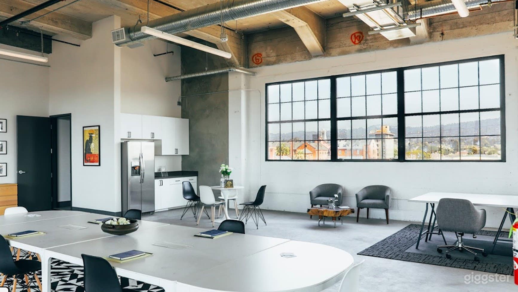 Tech-Enabled Conference Room for 50  Photo 1