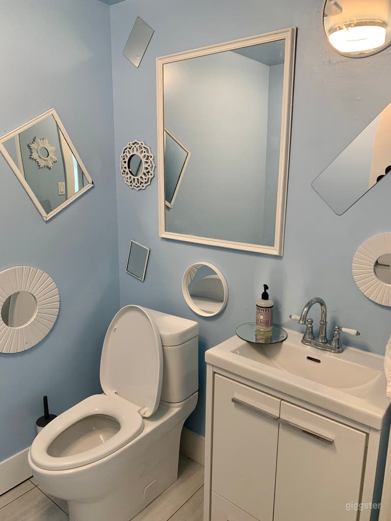  Fun & Versatile Creative Studio 