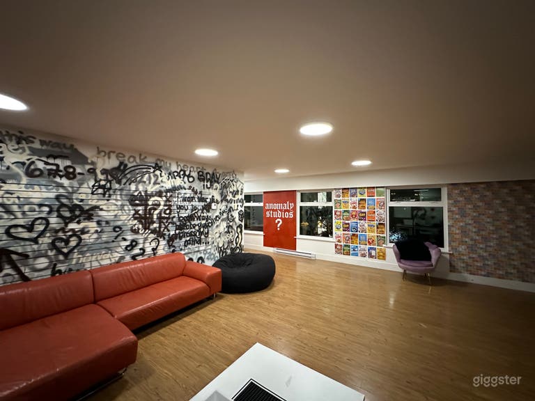  Fun & Versatile Creative Studio 