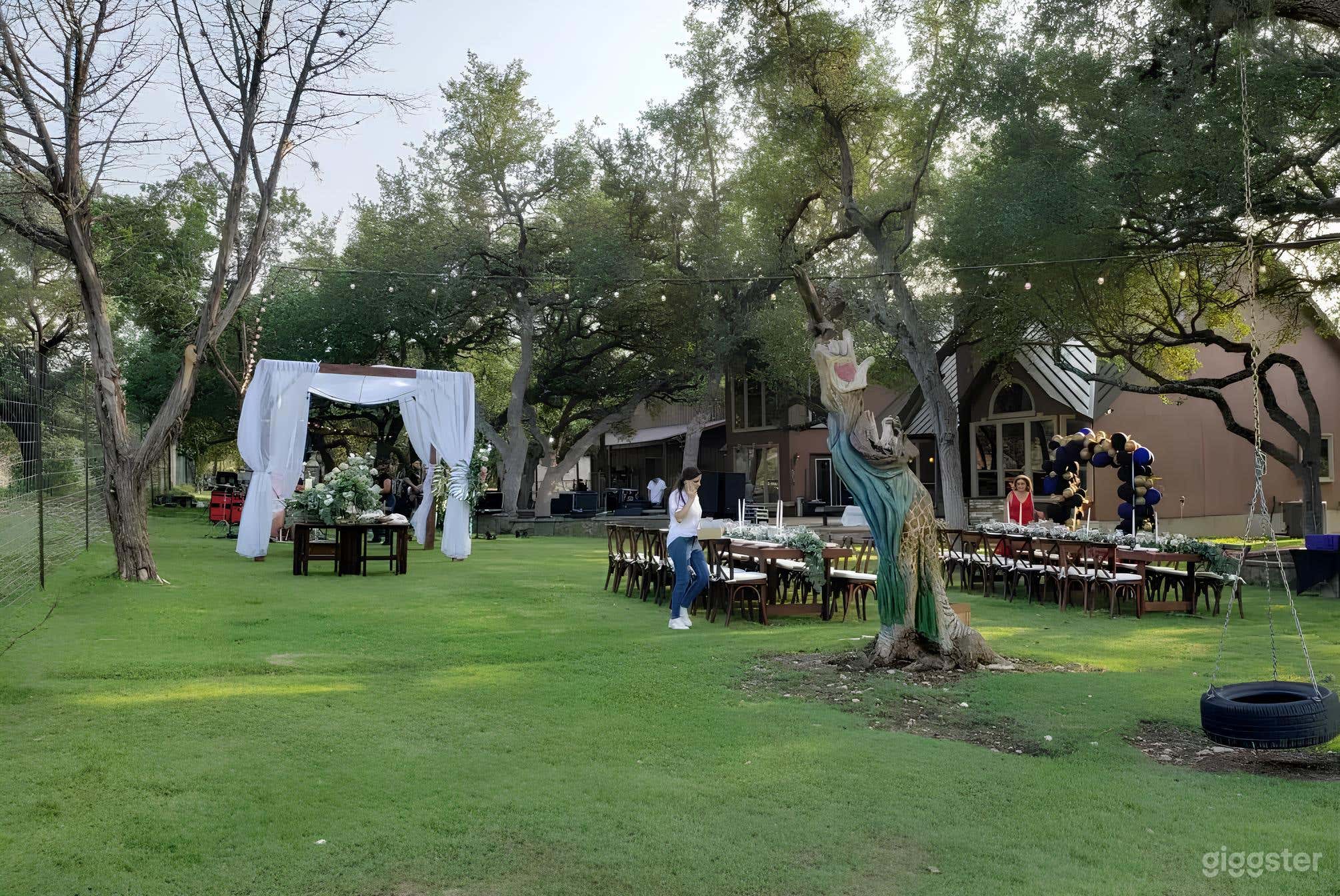 Exotic Texas Lodge Photo 3