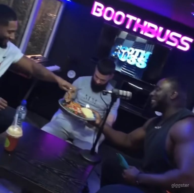  a pic from a motivational podcast decides onboard our bus 