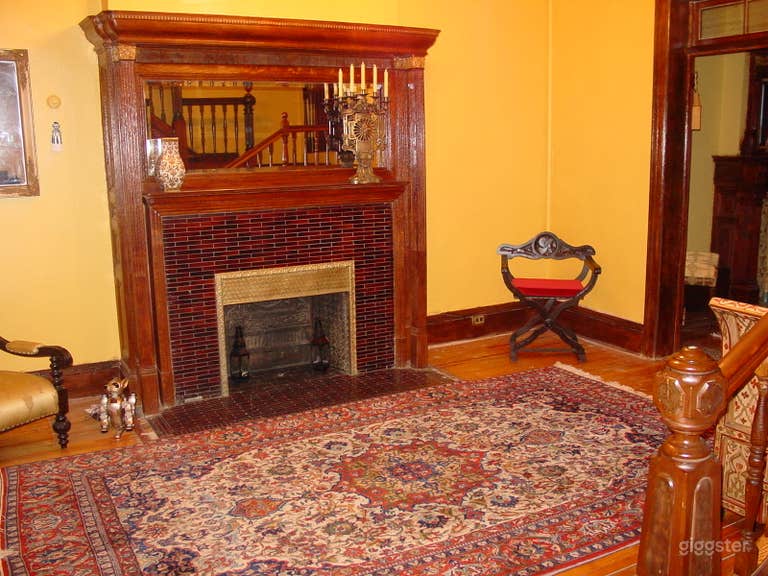  Parlor Floor - Centre 