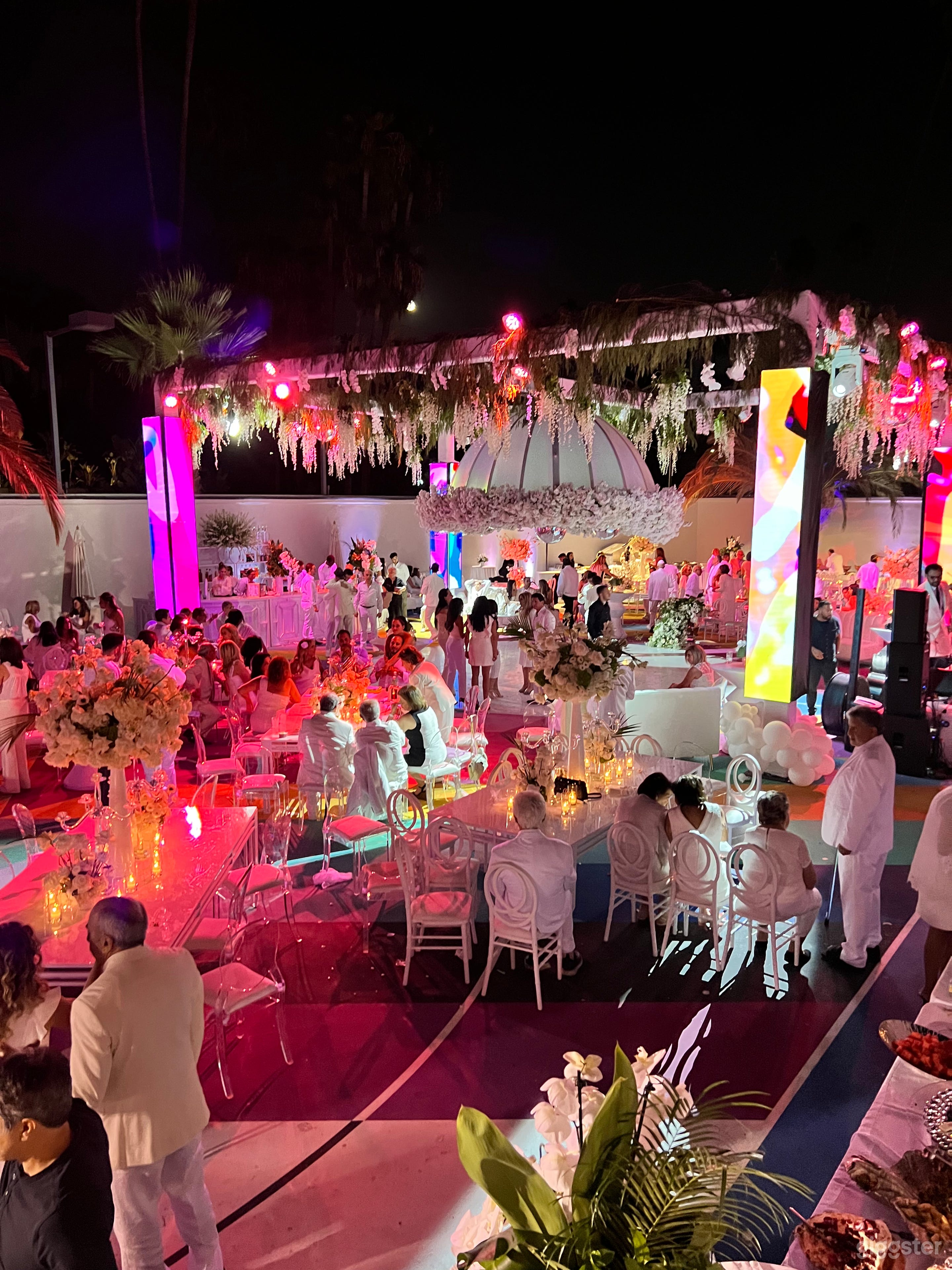 Beverly Hills Basketball Court Photo 3