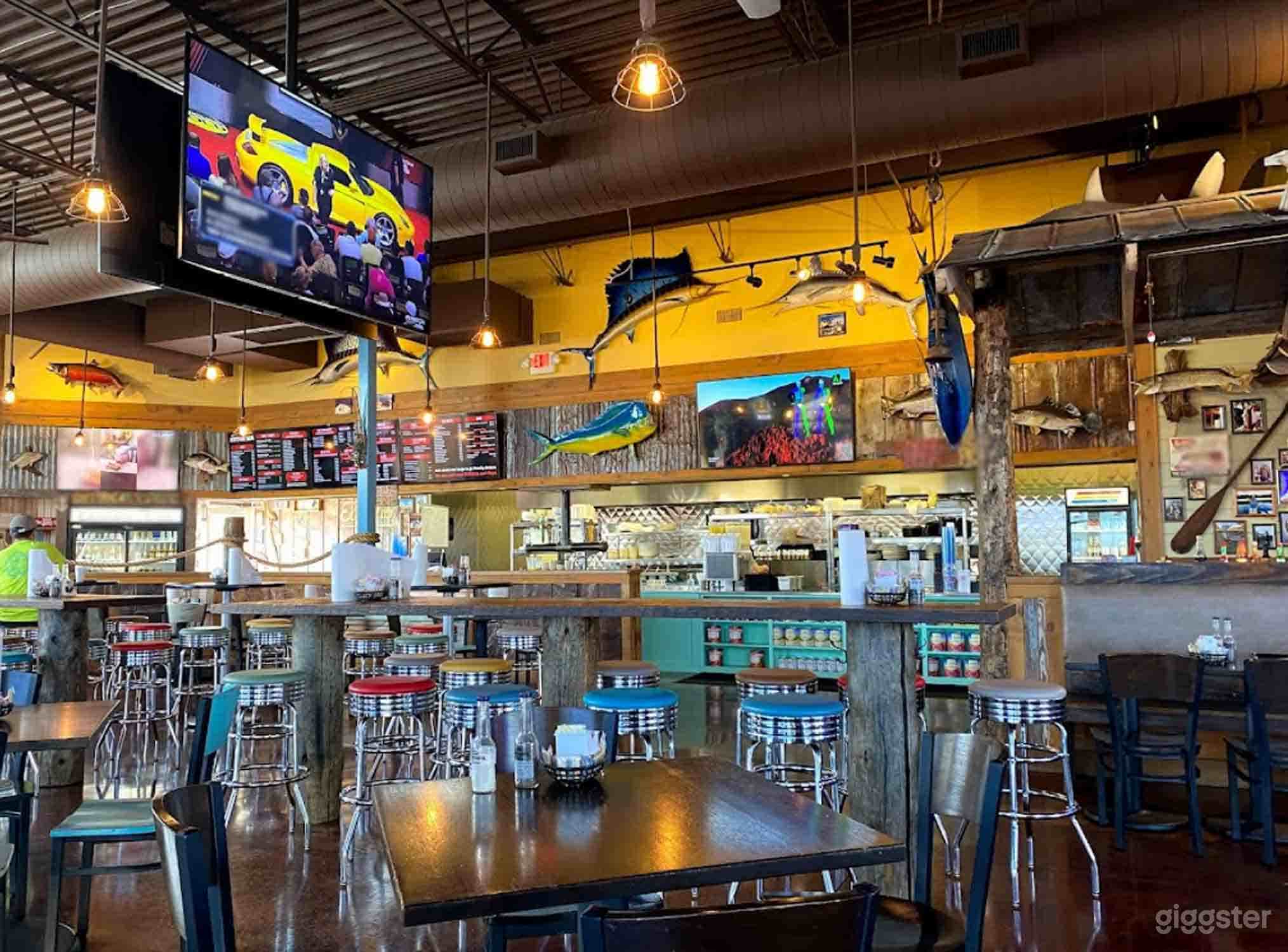 Colorful Seafood Restaurant in Fort Worth Photo 1