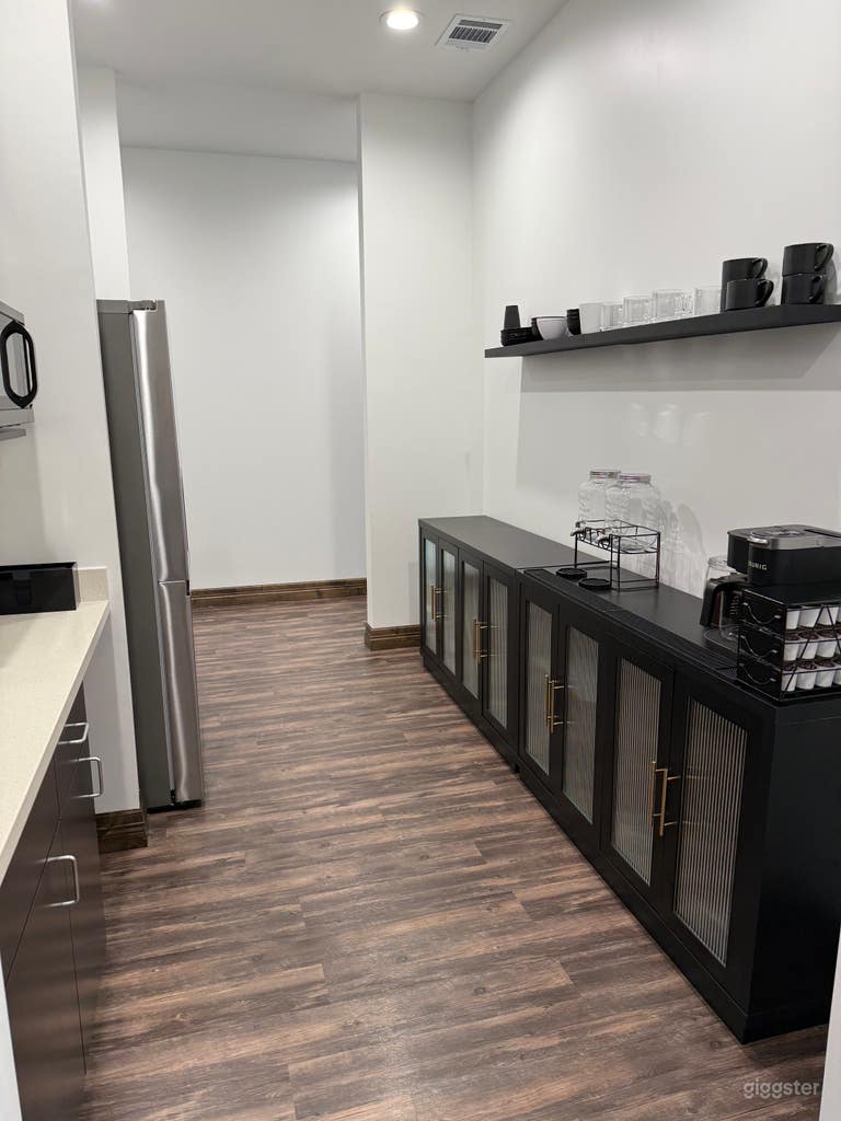  Kitchen - Full size fridge and Microwave. Coffee machine with both pot and Keurig capabilities. Water dispenser. Sink. Dishware and silverware. Kitchen trashcan. 