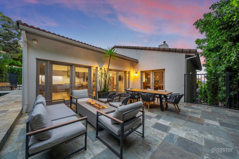  Luxury Sunset Plaza Mansion w/ Sweeping City Views 