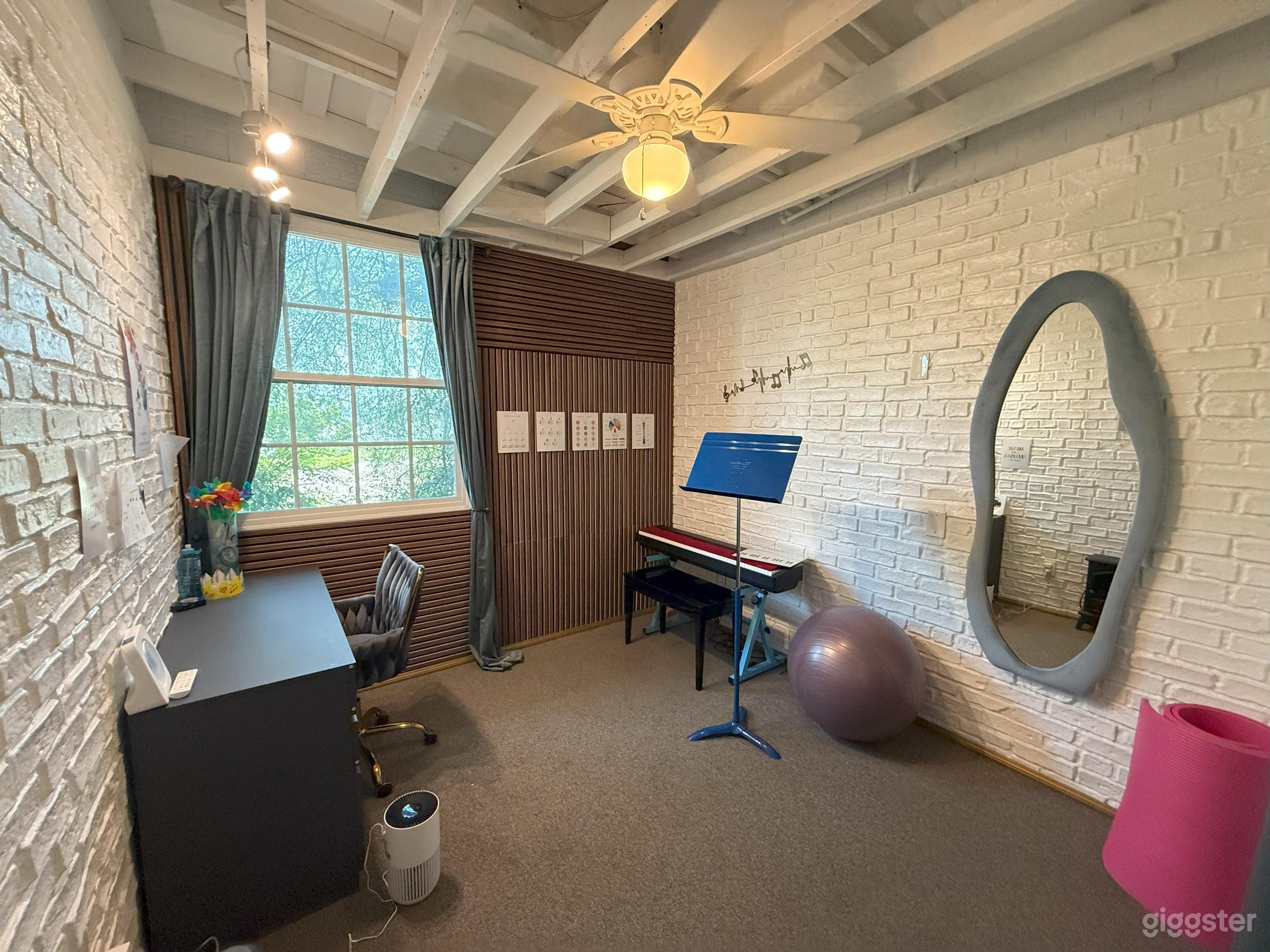 Creative Music &amp; Office Spaces in Burbank Downtown Photo 4