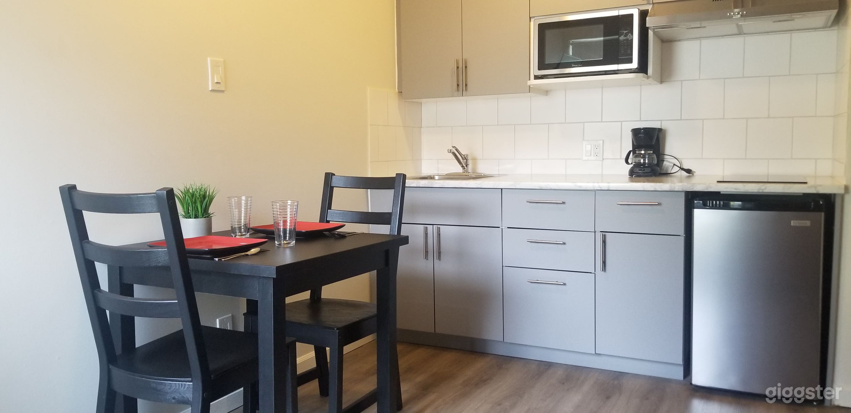 Kitchen of Suite