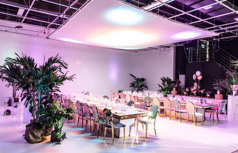  50’ x 80’ Cyc Wall | 4,000 sq ft. | Full Grid 