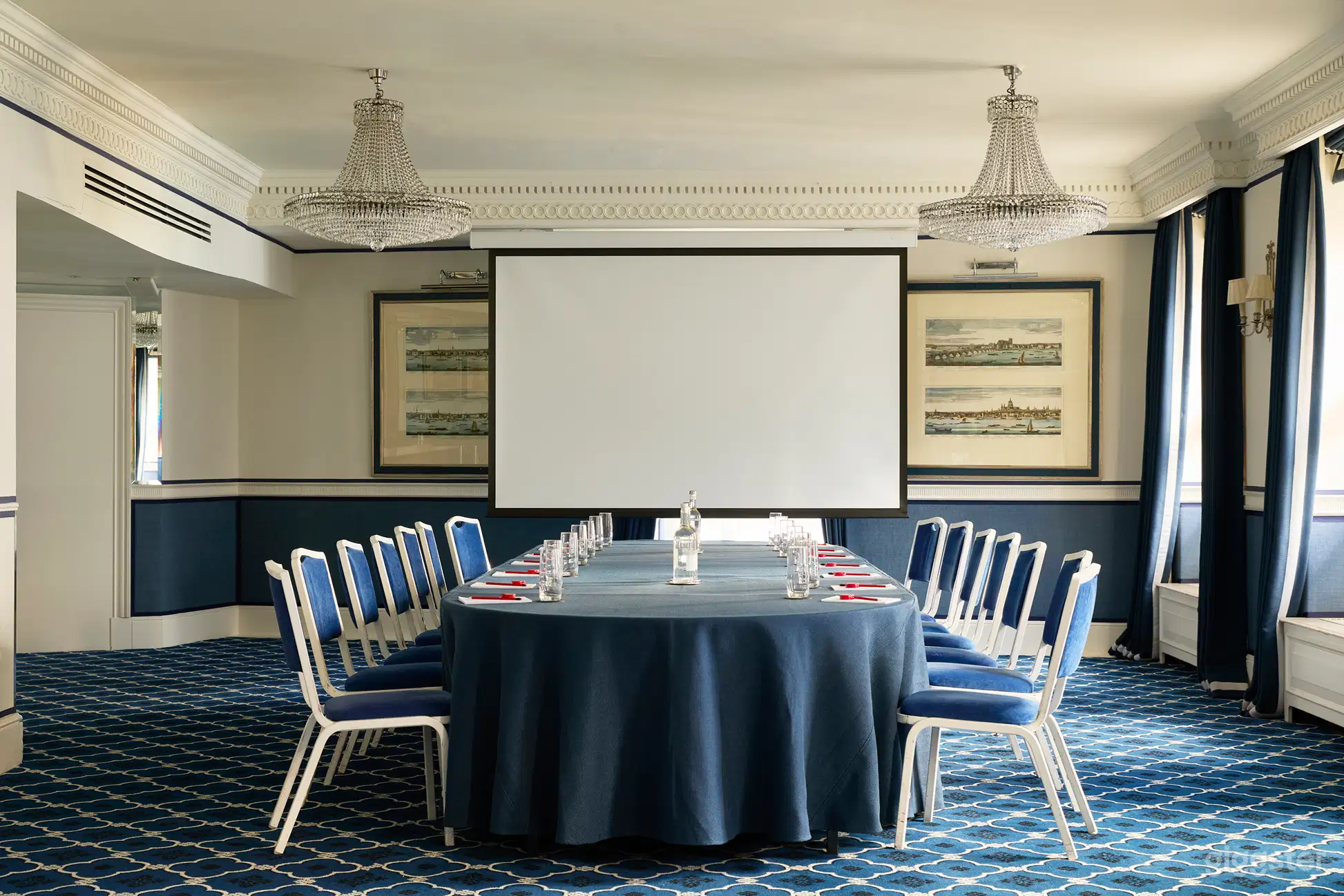 The Queen Suite Photo 3