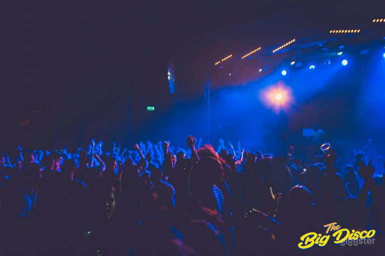  Spacious and Versatile Event Space in Bath 