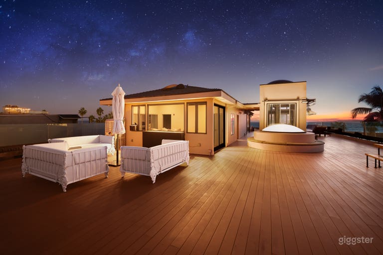  Venice Beach Penthouse 