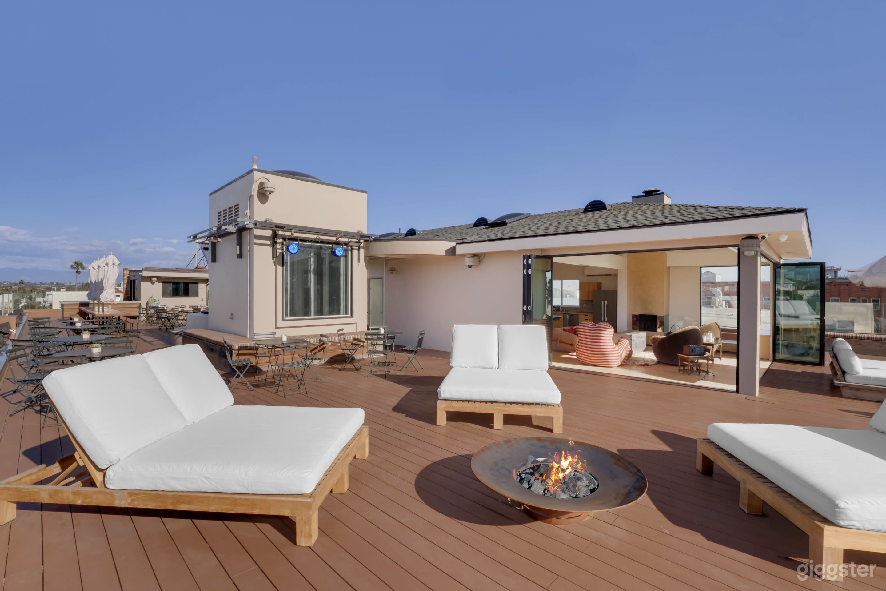 Venice Beach Penthouse Photo 2