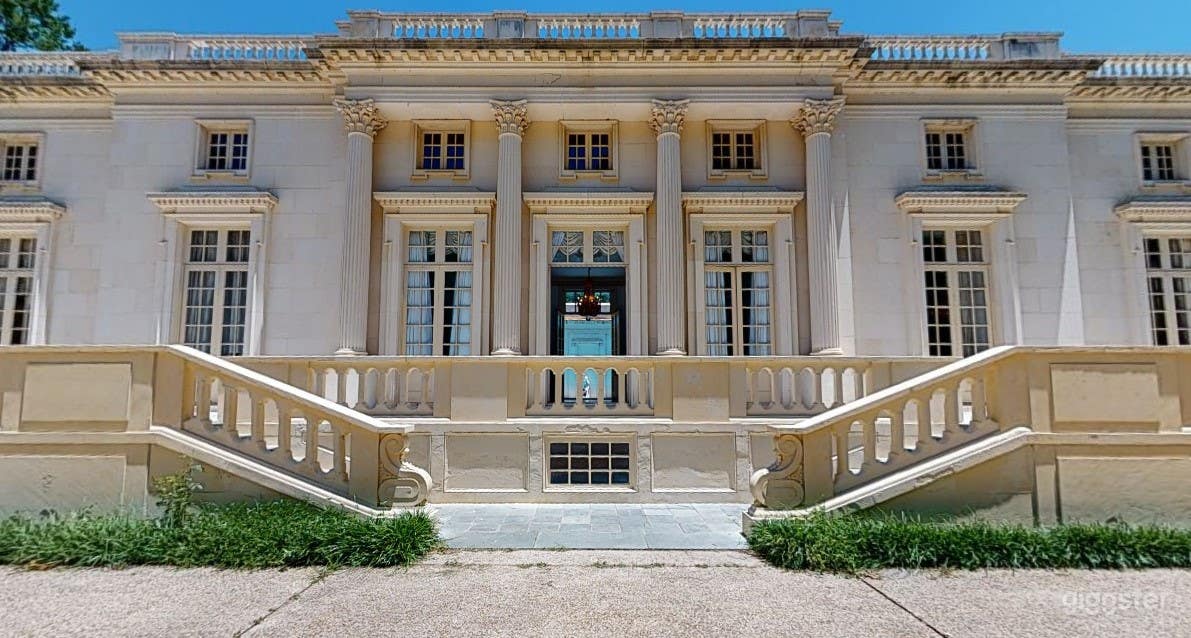 Charming and Elegant Mansion in Atlanta (Buyout) Photo 1