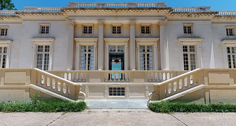  Charming and Elegant Mansion in Atlanta (Buyout) 