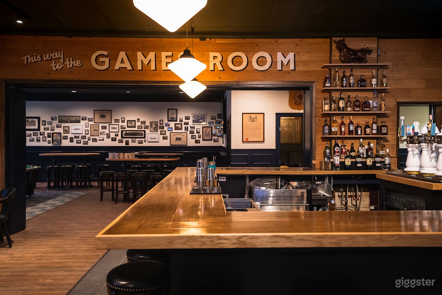 East Van Bar/Pub Photo 2