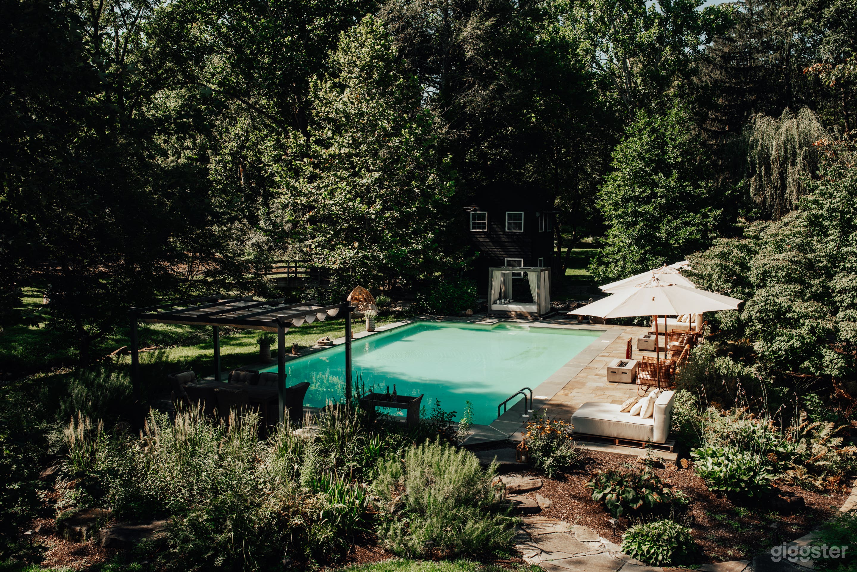 1819 Farm Estate: Waterfall, Covered Bridge & 14 Acres Photo 2