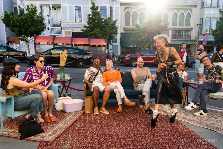  Gallery Boutique and Gathering Space 