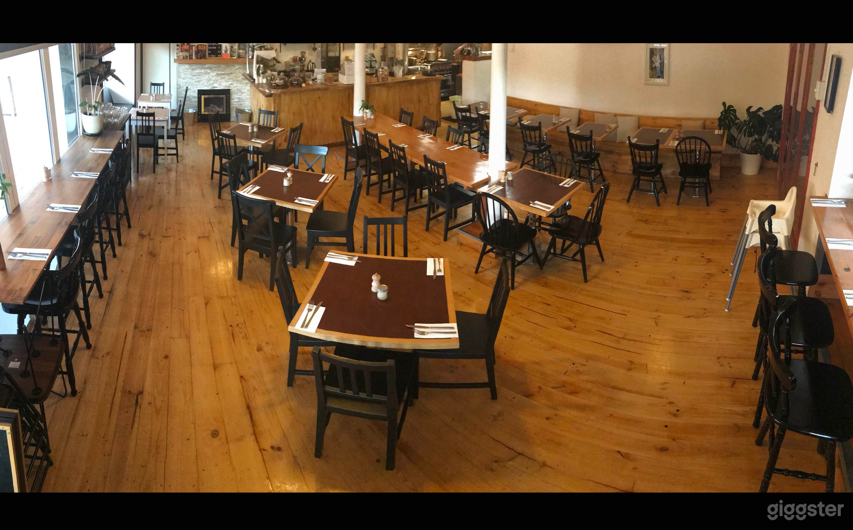 Tables can be moved to for many different configurations