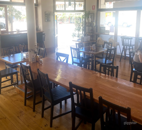 Small, Cosy Cafe with Cas Fire Photo 3