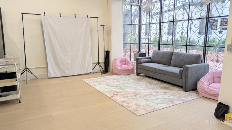  Warm, Airy Studio - Perfect for Photoshoots & Workshops 