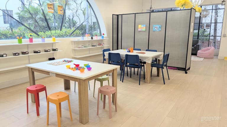  Warm, Airy Studio - Perfect for Photoshoots & Workshops 