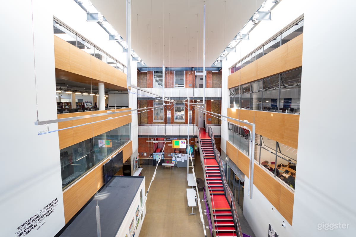 Light and Airy Event Space - Finsbury Park Photo 2