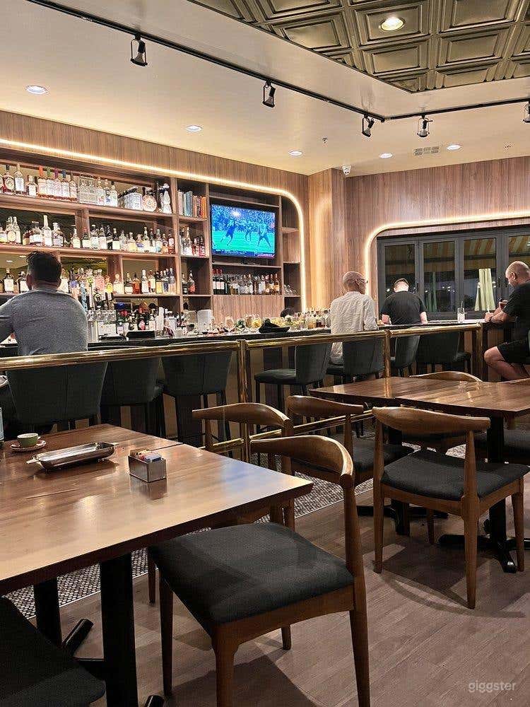 Stunning Inside Area for Events  Photo 4