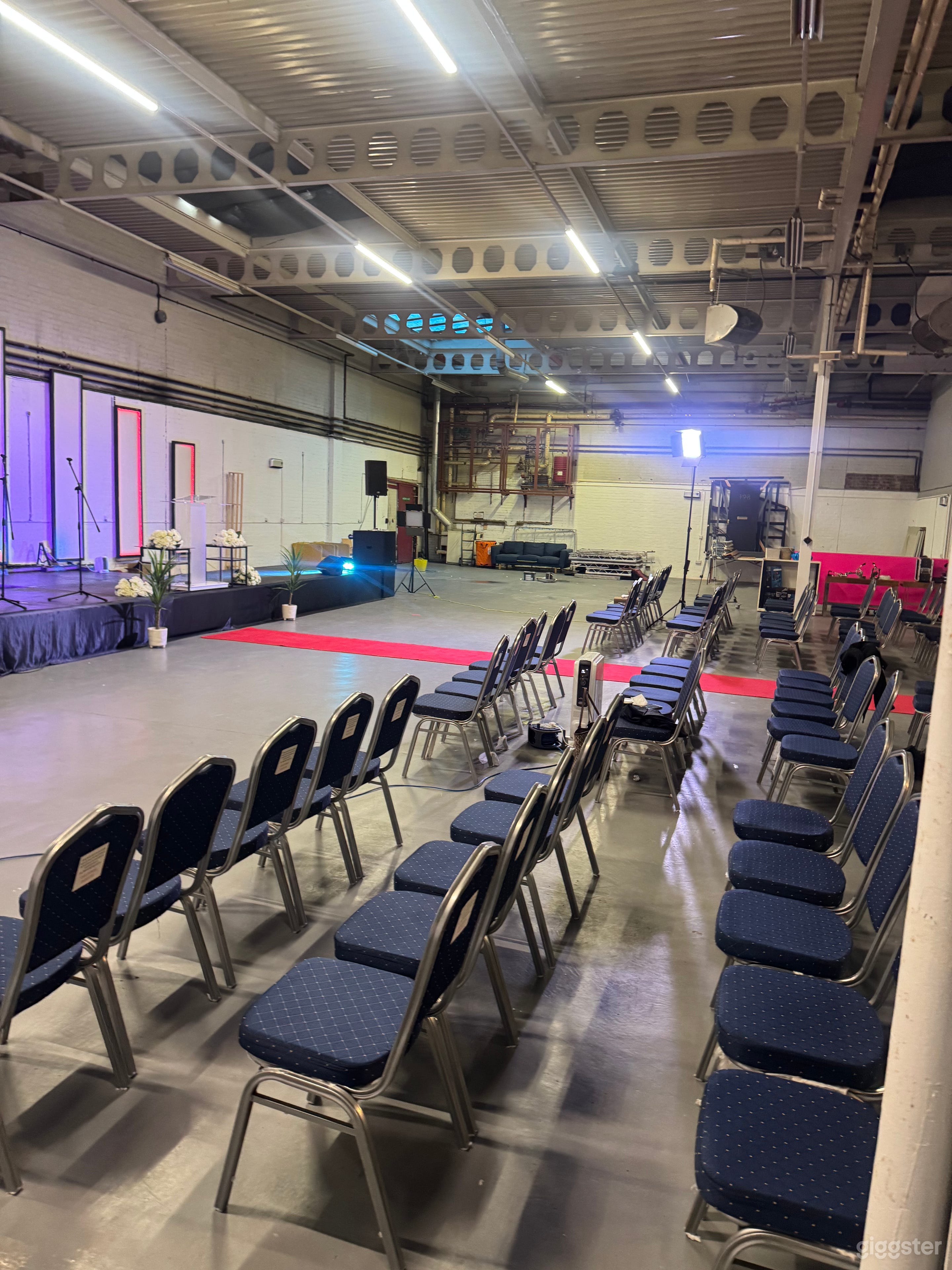 Spacious Venue — Great Value for Group Events Photo 2
