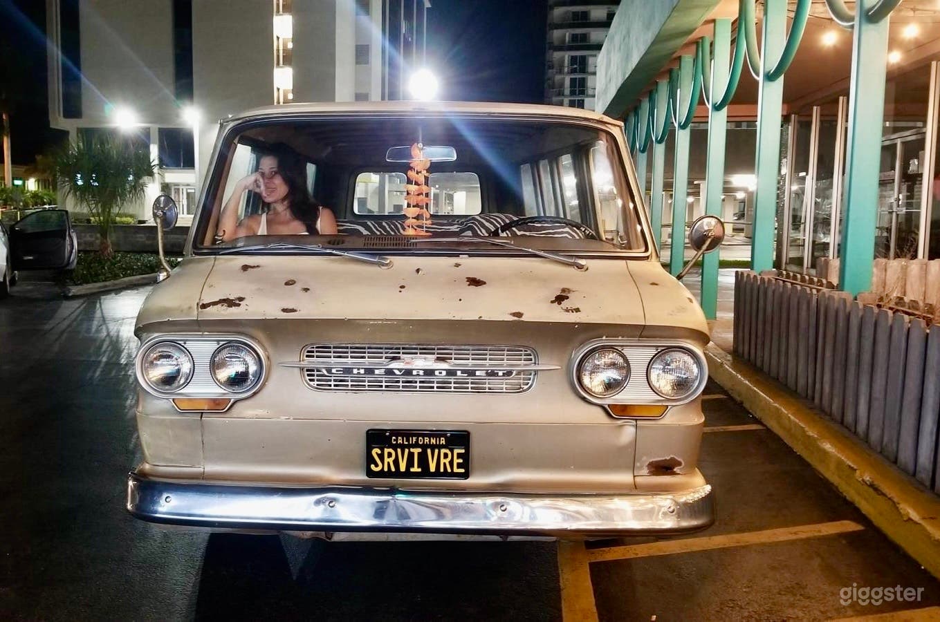 Vehicle, Vintage Chevrolet VAN Photo 1