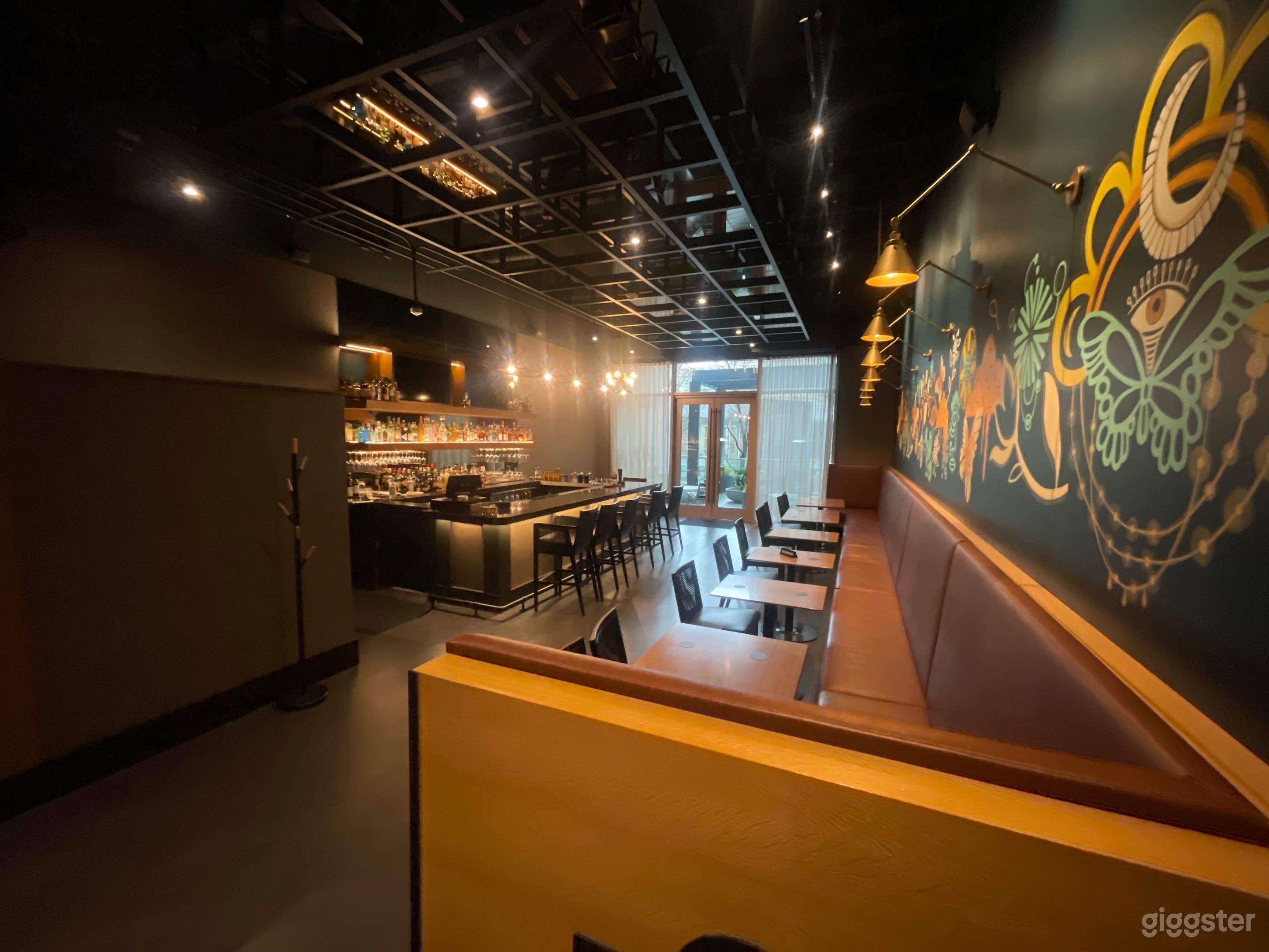 Modern Speakeasy in the Heart of Uptown Photo 1