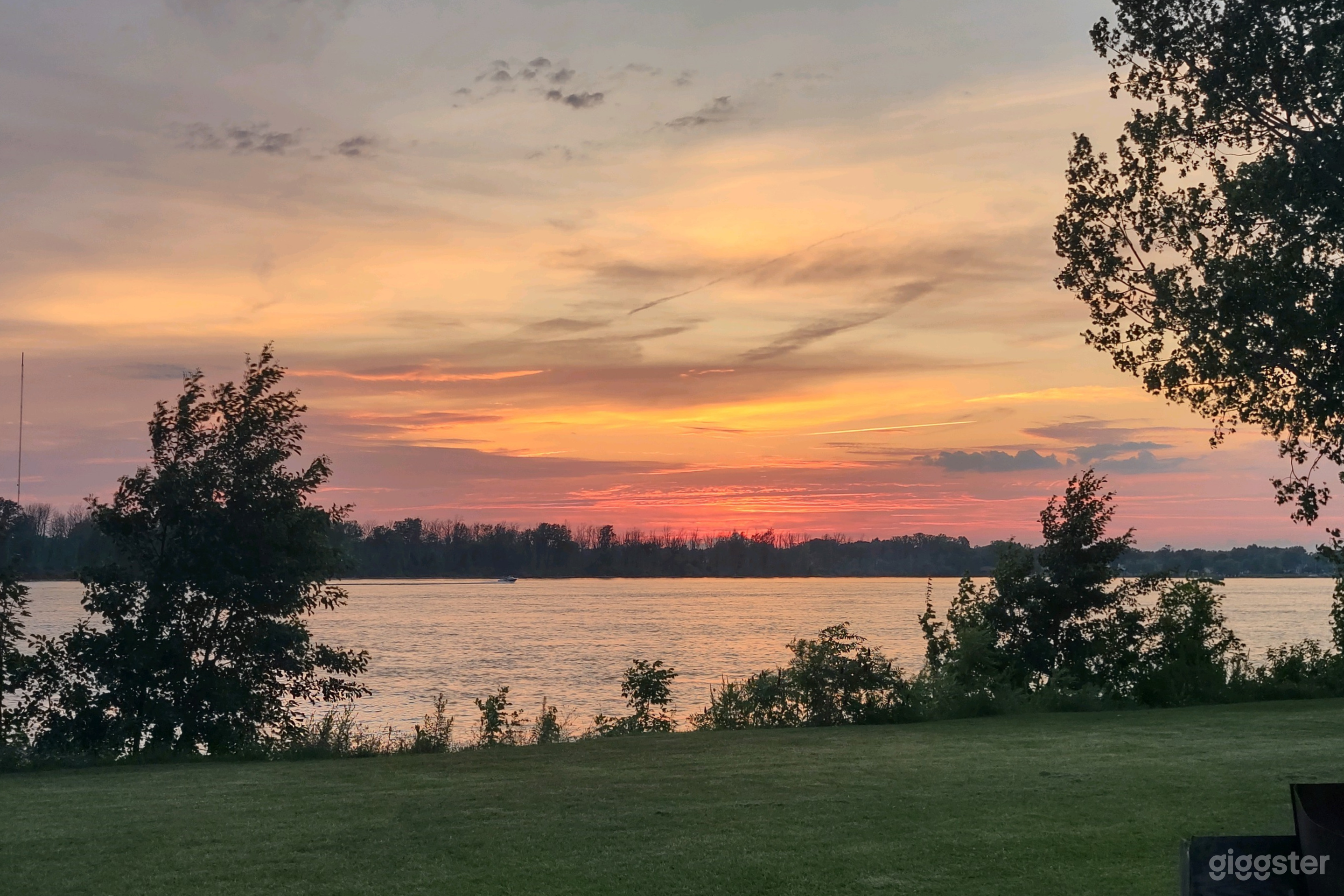 Waterfront Event Space for Rent – Tonawanda Island Photo 3