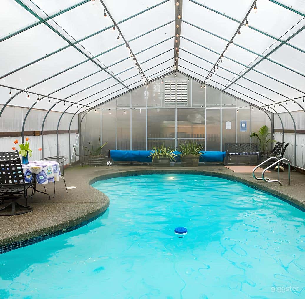 East Pool: NE Seattle Photo 1