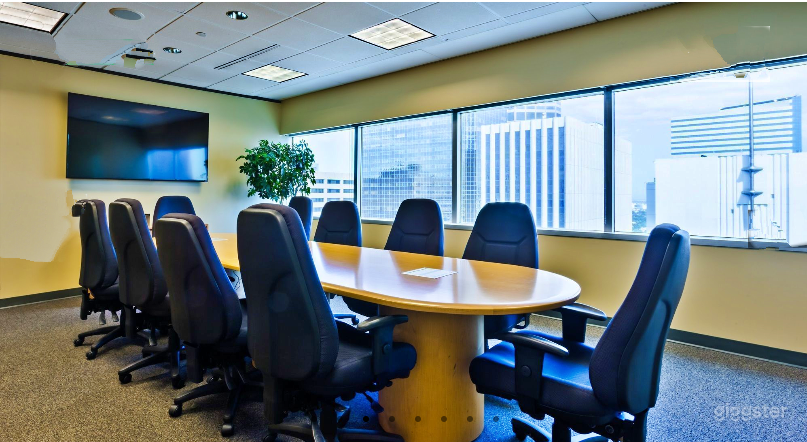  Elegant Boardroom Photo 3