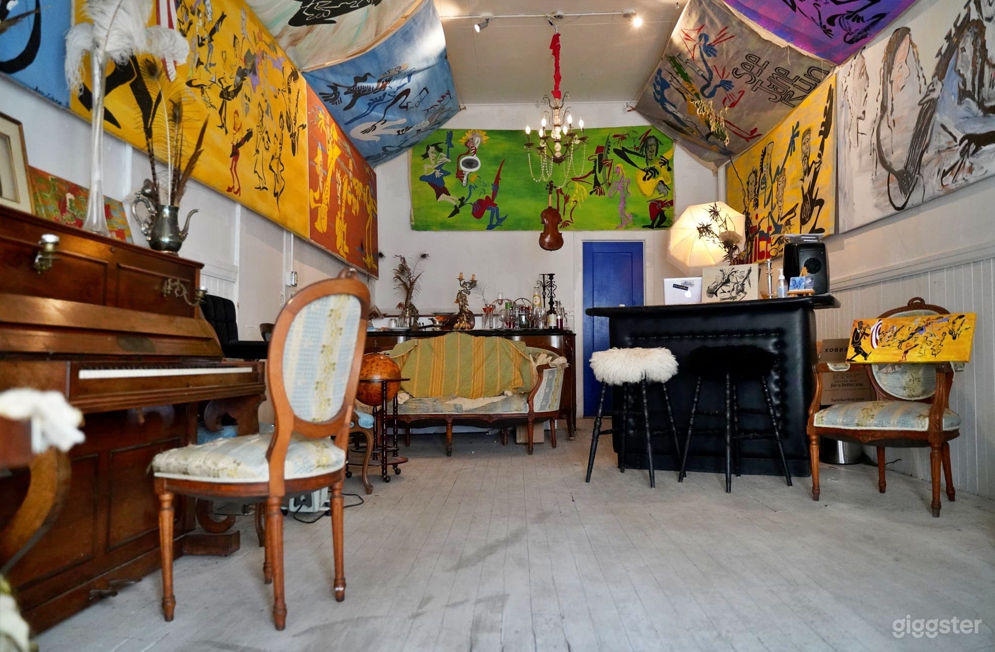 Foreign Lens Photo 1