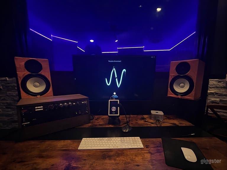  Professional Recording Studio in Times Square 