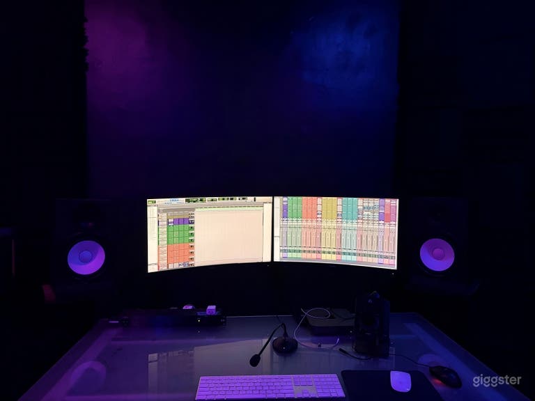  Professional Recording Studio in Times Square 