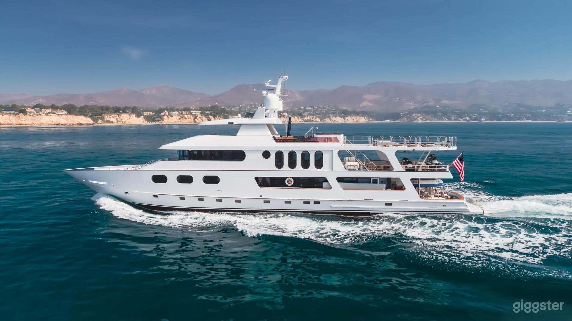 143' SUPER YACHT Photo 1