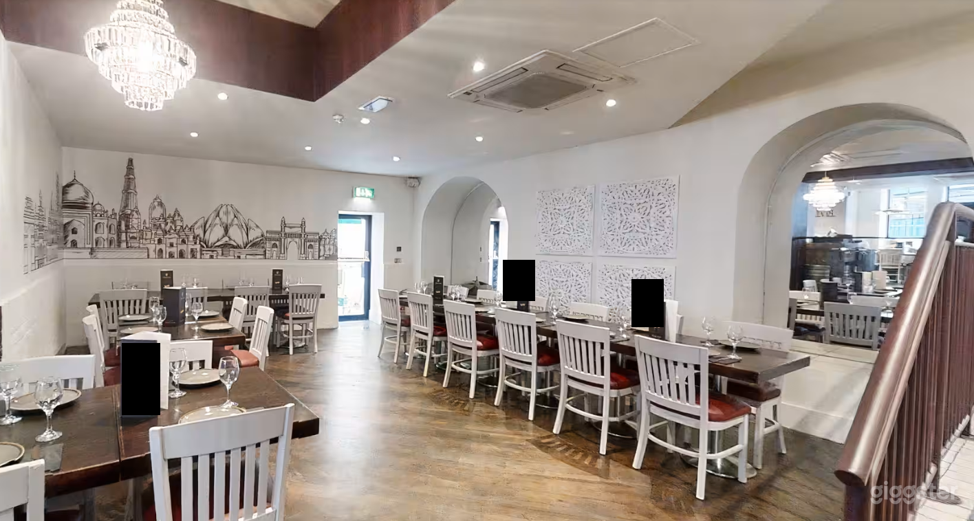 Venue Room for Unforgettable Dining Experience Photo 1