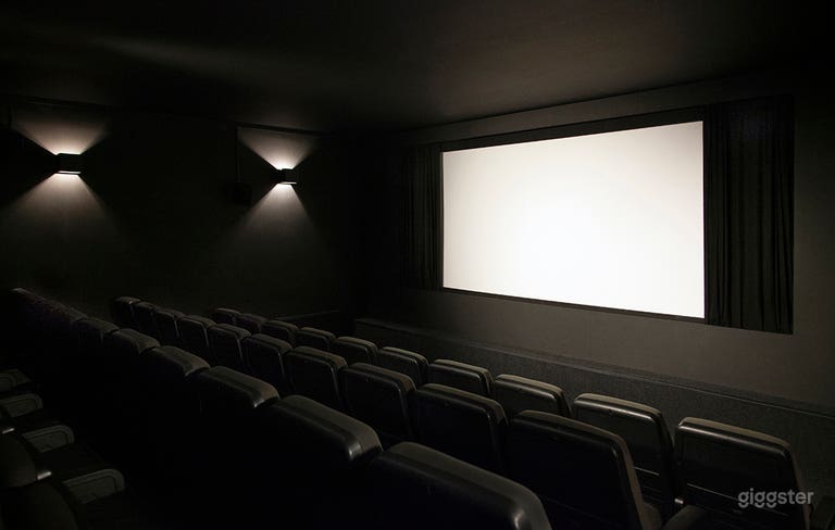  Cinema 