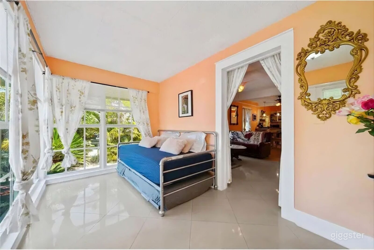  Spacious Artsy Bungalow Duo in the Heart of the District 