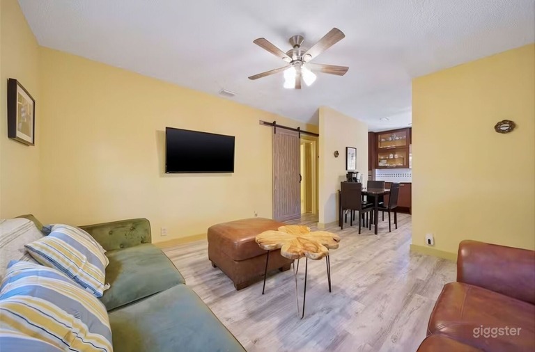  Spacious Artsy Bungalow Duo in the Heart of the District 