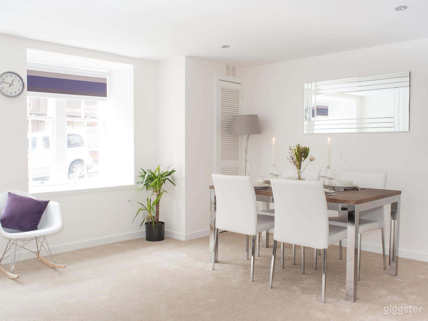 One Bedroom-Executive-Apartment-Private Bathroom  Photo 2