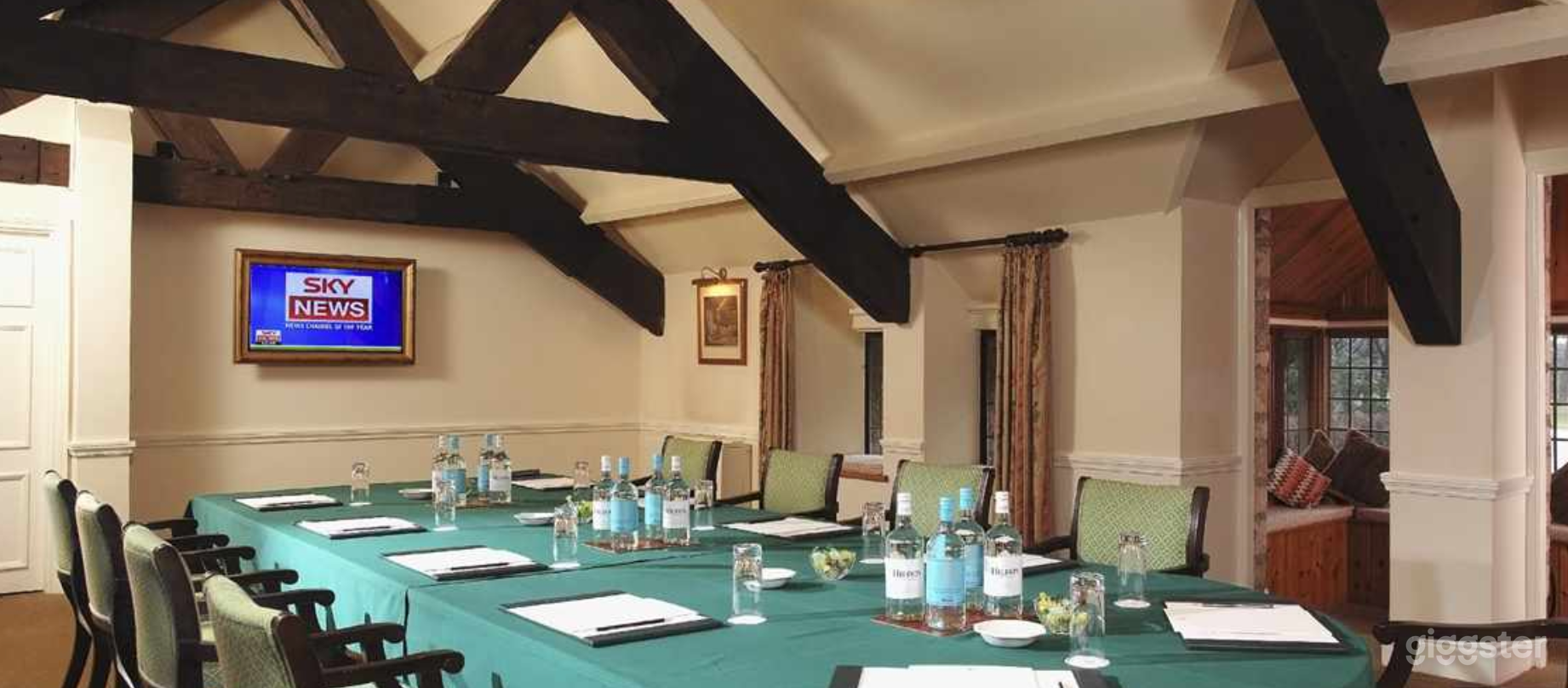 Wynn Room for Presentations Photo 3